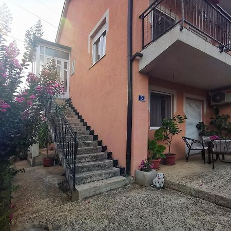 Apartman Anja Требинье Экстерьер фото